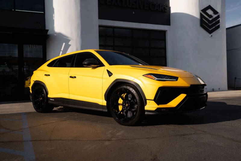 2024 Lamborghini Urus Performante