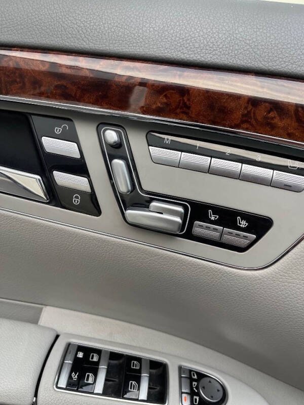 2013 Mercedes-Benz S-Class S 550