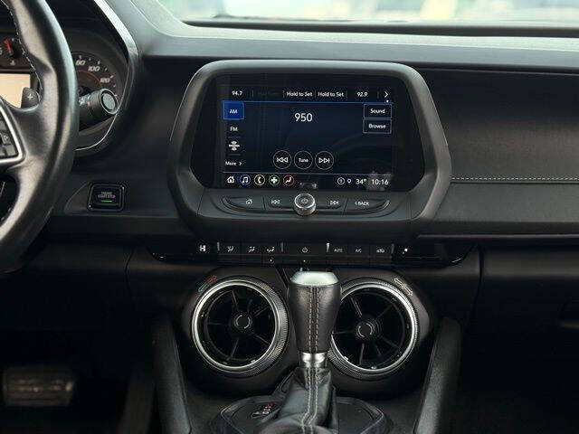 2022 Chevrolet Camaro LT1