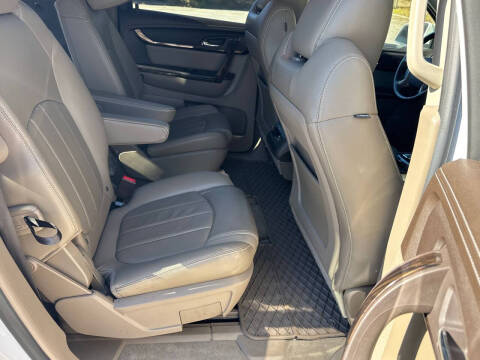 2016 GMC Acadia Denali