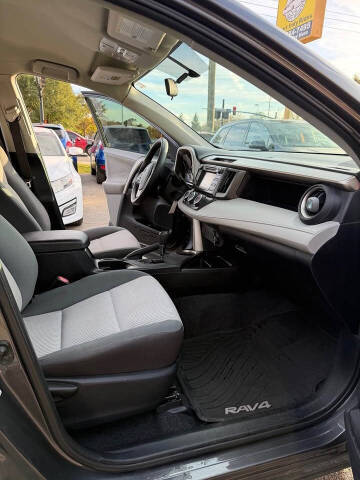 2013 Toyota RAV4 LE