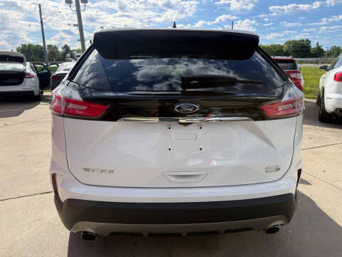 2020 Ford Edge SEL