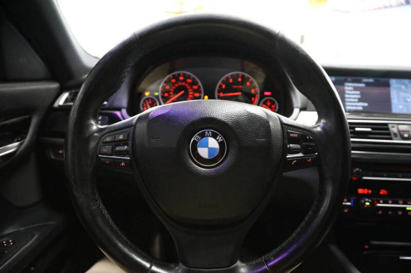 2011 BMW 7 Series 750Li