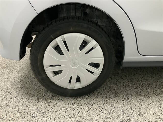 2024 Mitsubishi Mirage LE