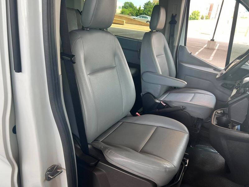 2017 Ford Transit
