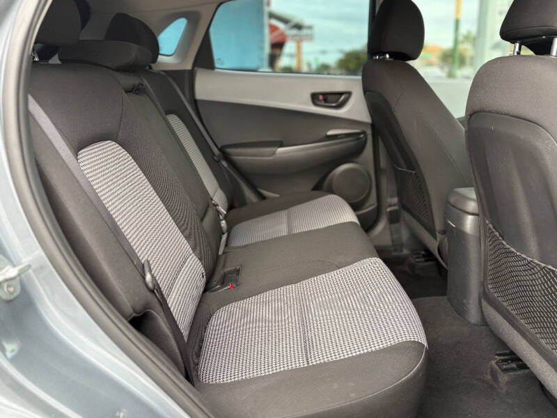 2021 Hyundai Kona SE