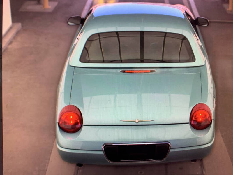 2002 Ford Thunderbird Deluxe