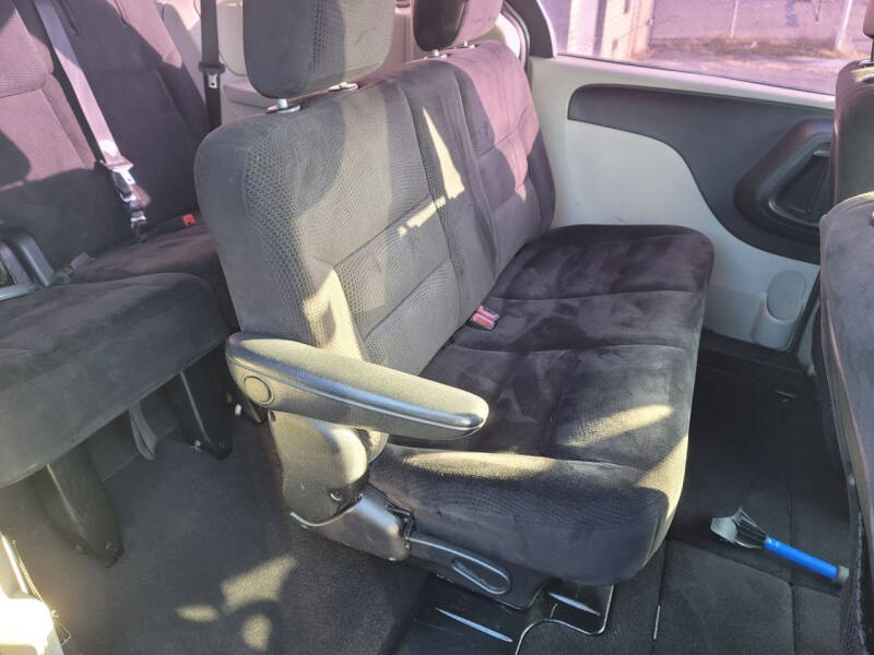 2014 Dodge Grand Caravan SE 30th Anniversary