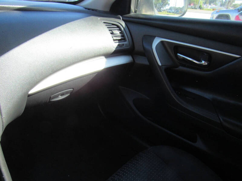 2017 Nissan Altima 2.5