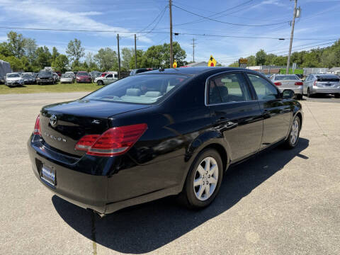 2009 Toyota Avalon XL