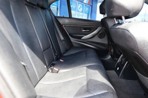 2018 BMW 3 Series 320i