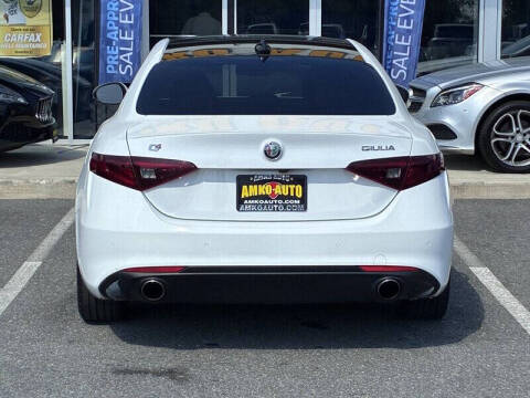 2019 Alfa Romeo Giulia Sport