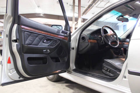 2000 BMW 5 Series 528i