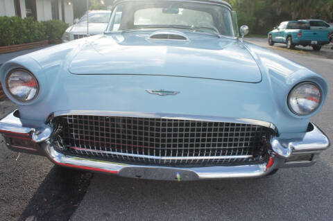 1957 Ford Thunderbird