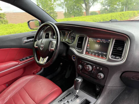 2012 Dodge Charger R/T Plus