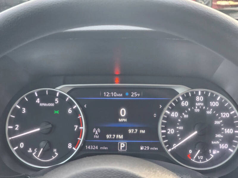 2024 Nissan Sentra SV