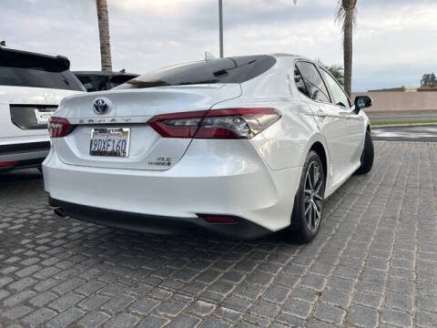 2023 Toyota Camry Hybrid XLE