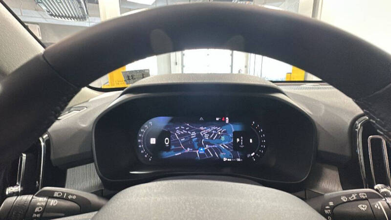 2026 Volvo XC40 B5 Plus