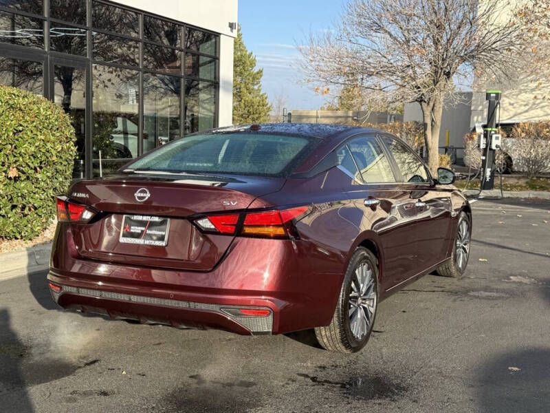 2024 Nissan Altima 2.5 SV