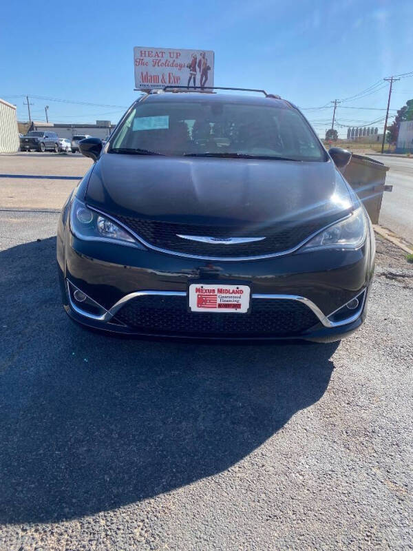 2020 Chrysler Pacifica Touring L