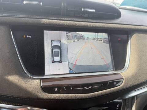 2017 Cadillac XT5 Platinum