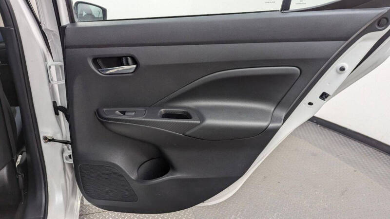 2024 Nissan Versa SV