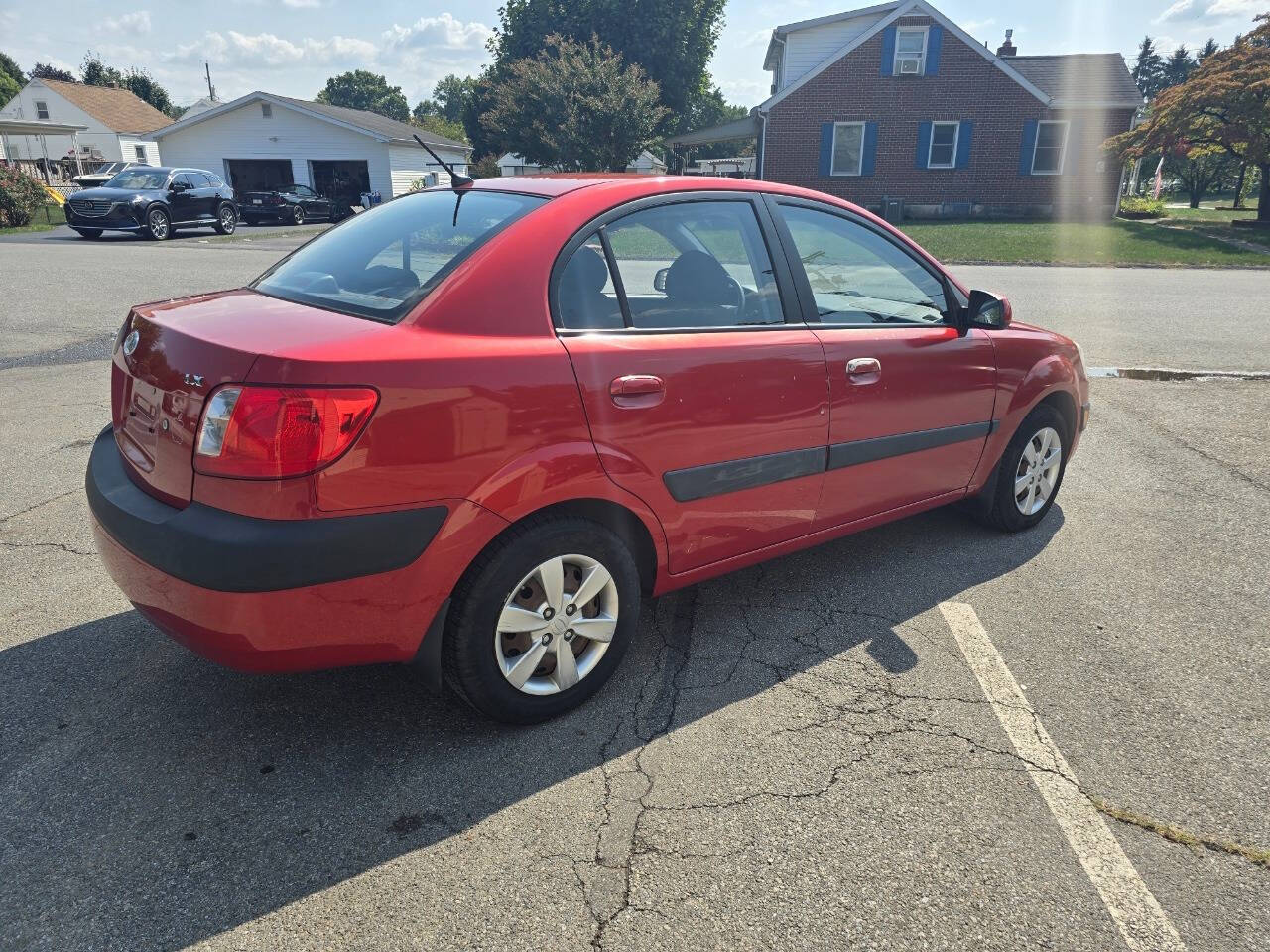 2008 Kia Rio for sale at QUEENSGATE AUTO SALES in York, PA