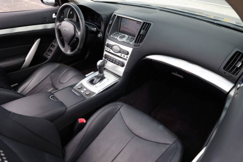 2014 Infiniti Q60 Convertible