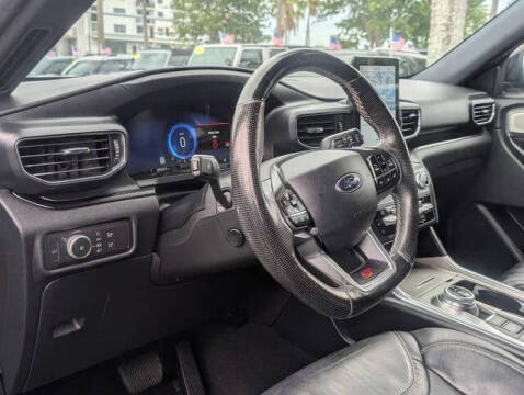 2020 Ford Explorer ST