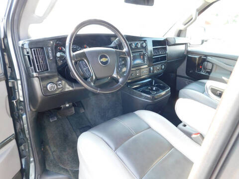 2018 Chevrolet Express 2500