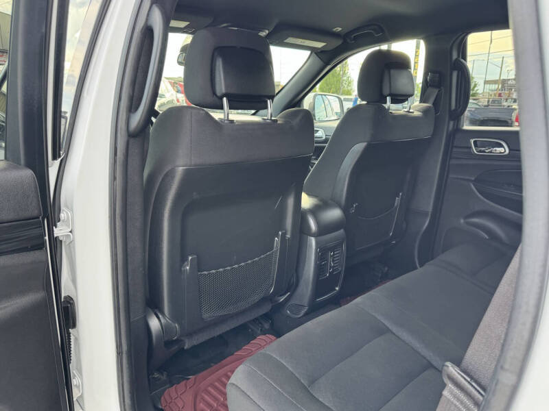 2019 Jeep Grand Cherokee Laredo E