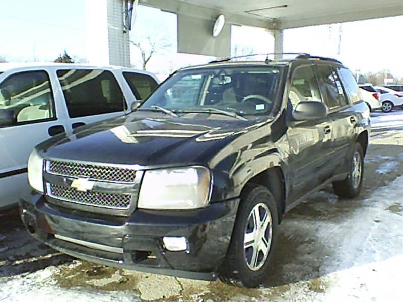 2008 Chevrolet TrailBlazer for sale at DONNIE ROCKET USED CARS in Detroit MI