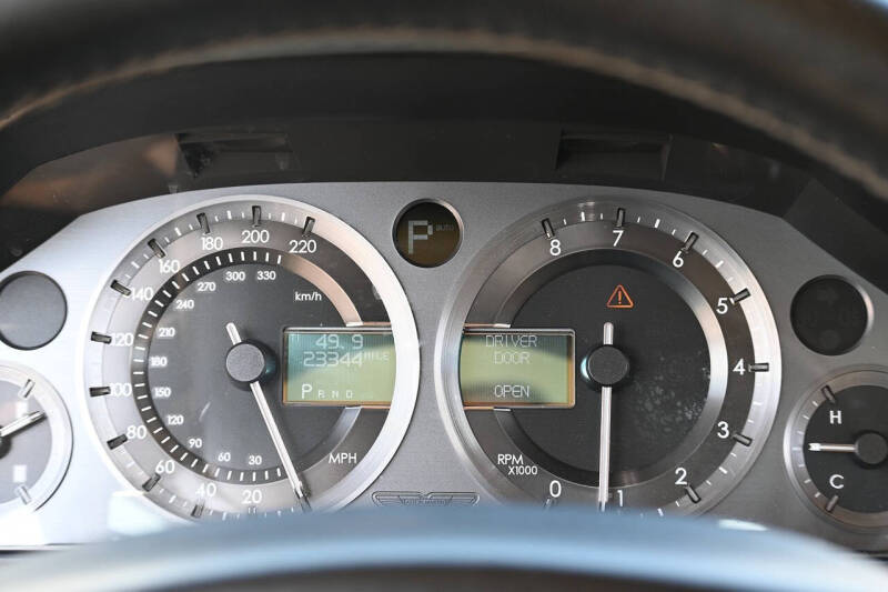 2005 Aston Martin DB9 Volante