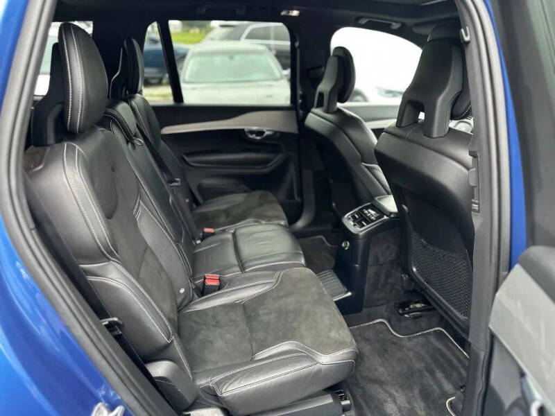 2016 Volvo XC90 T8 eAWD R-Design