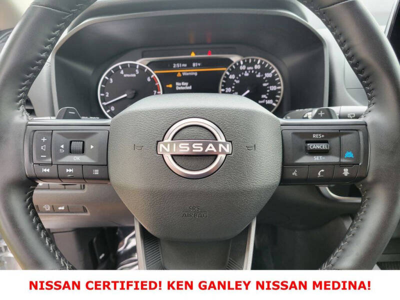2025 Nissan Rogue SV