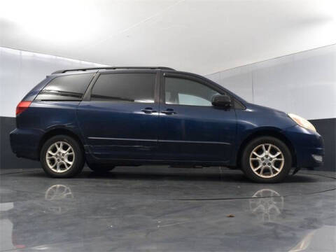 2004 Toyota Sienna