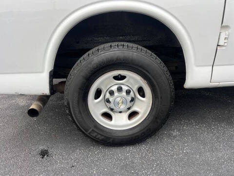 2021 Chevrolet Express 2500