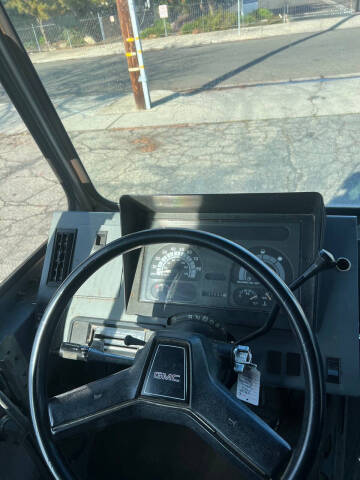 1992 Chevrolet P30 Forward Control Chassis