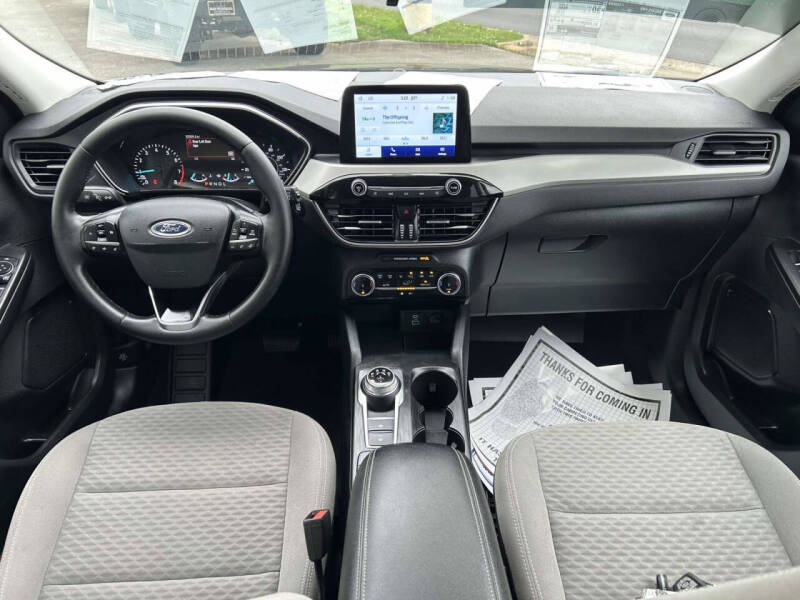 2022 Ford Escape SE