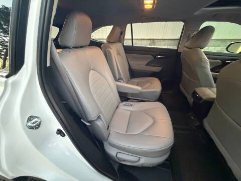 2024 Toyota Highlander