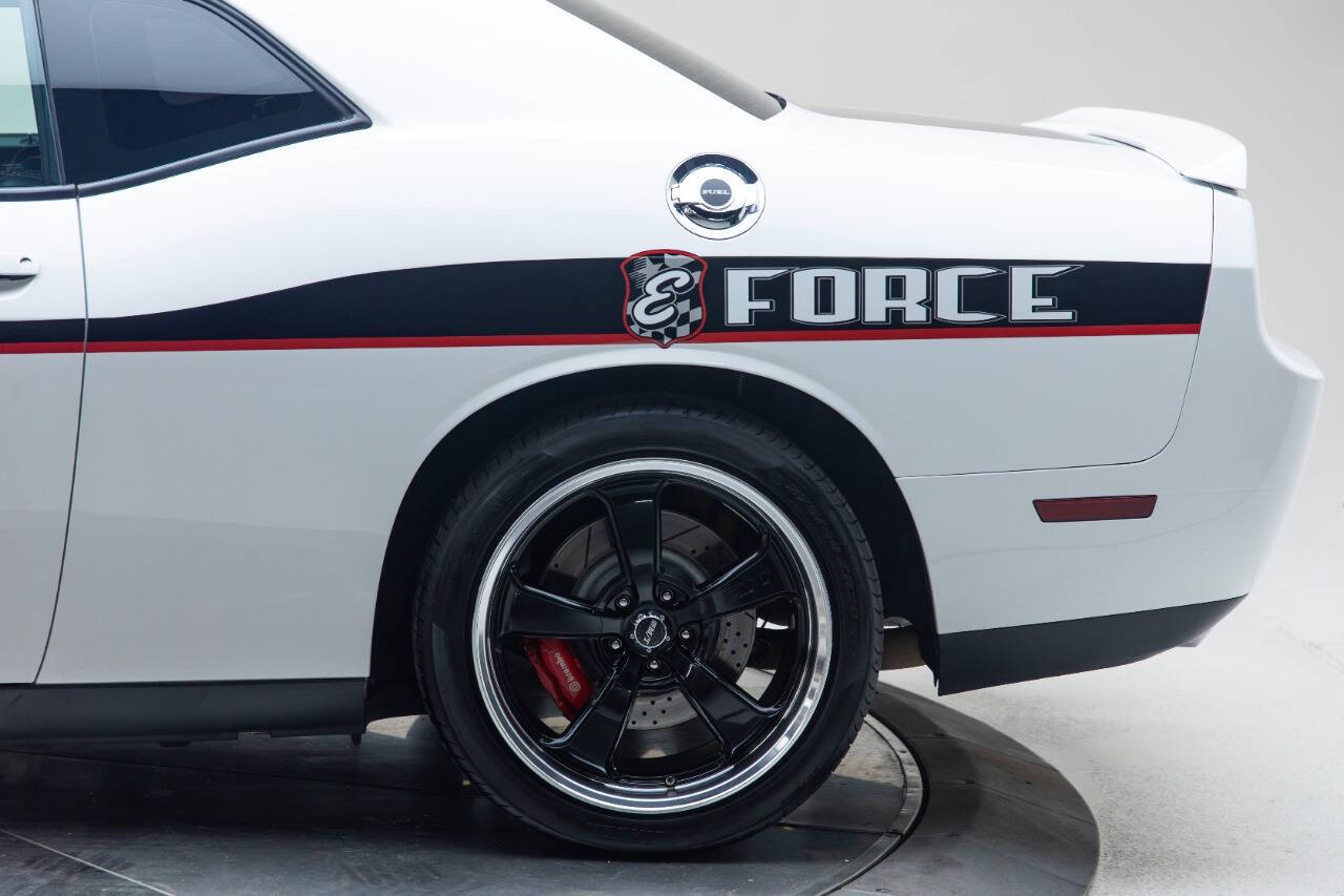 2012 Dodge Challenger 12