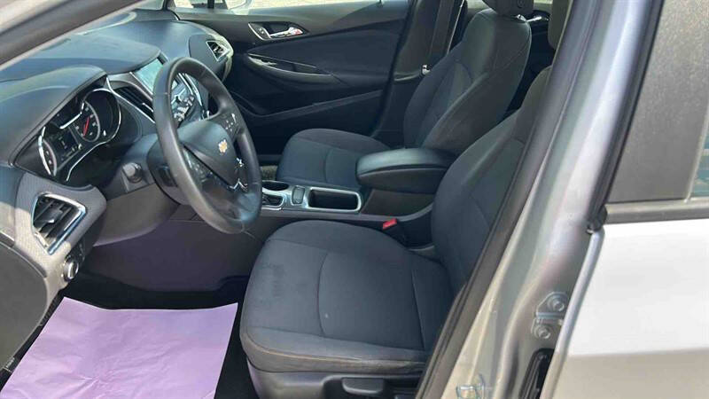 2019 Chevrolet Cruze LS