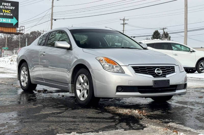 2009 Nissan Altima for sale at Knighton's Auto Services INC in Albany NY