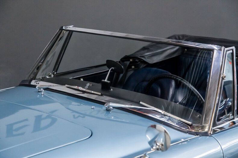 1966 Austin MKIII 3000