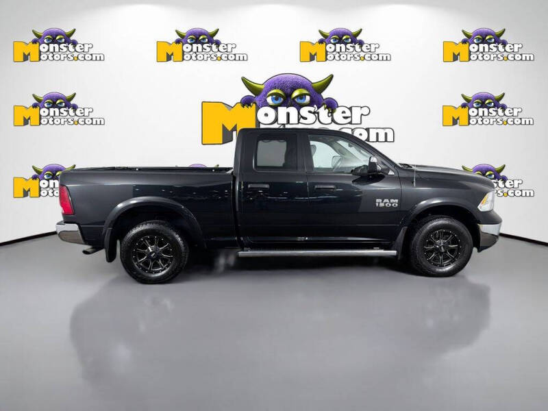 2018 RAM 1500 SLT
