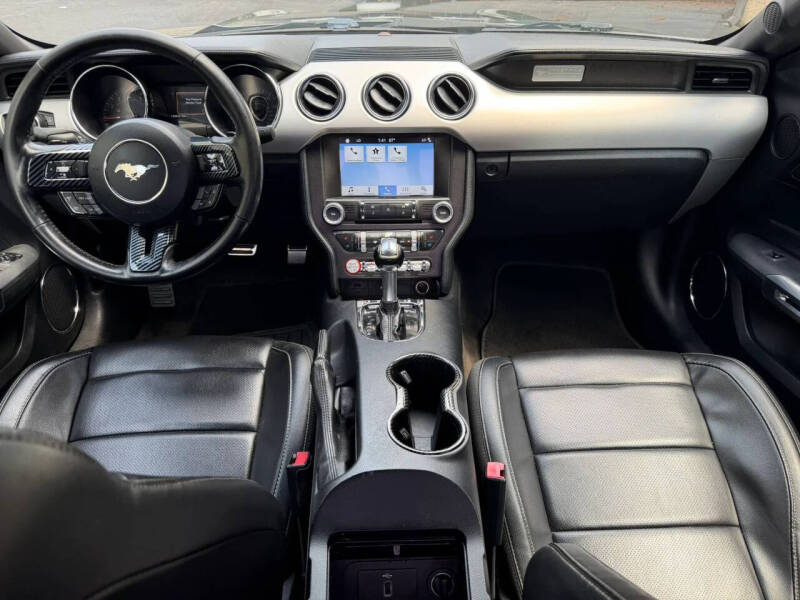 2017 Ford Mustang