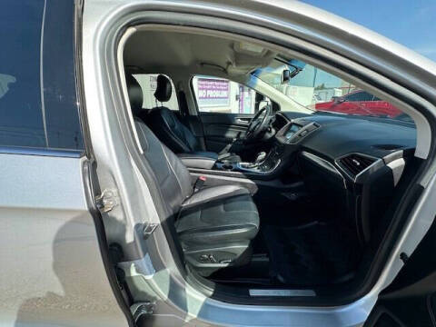 2016 Ford Edge Titanium