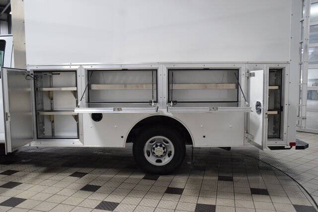 2026 Chevrolet Express 3500