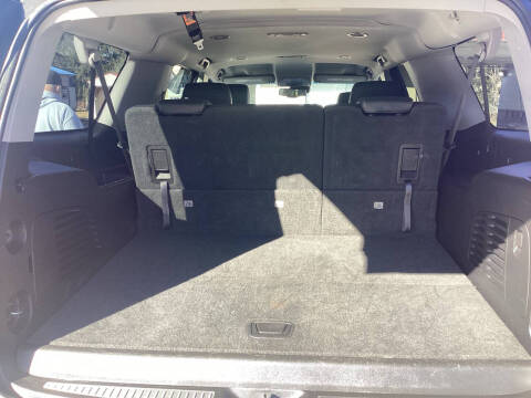 2020 Chevrolet Suburban LT