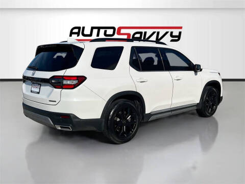 2024 Honda Pilot Touring